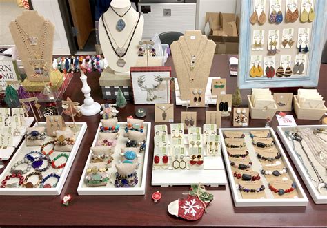 pop up jewellery shop pacific fair